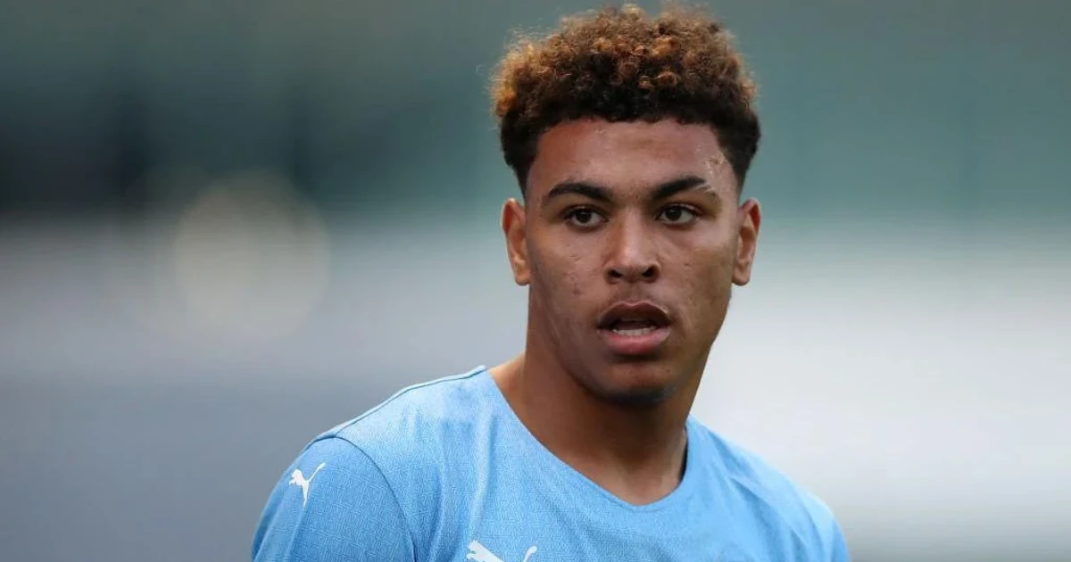 Chelsea reunites Morgan Rogers with ex-Man City academy stars