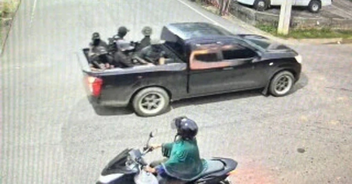 Thailand searches for suspects after attack kills five soldiers