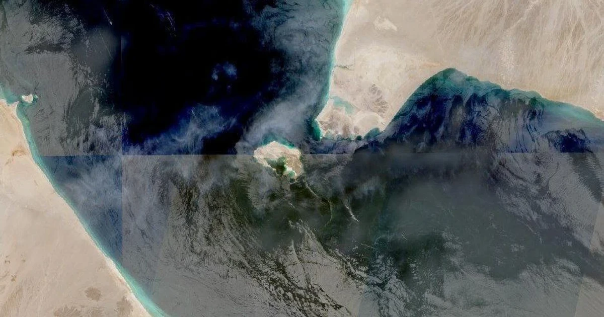 Houthis threaten Saudi shipping, raise Red Sea route fears