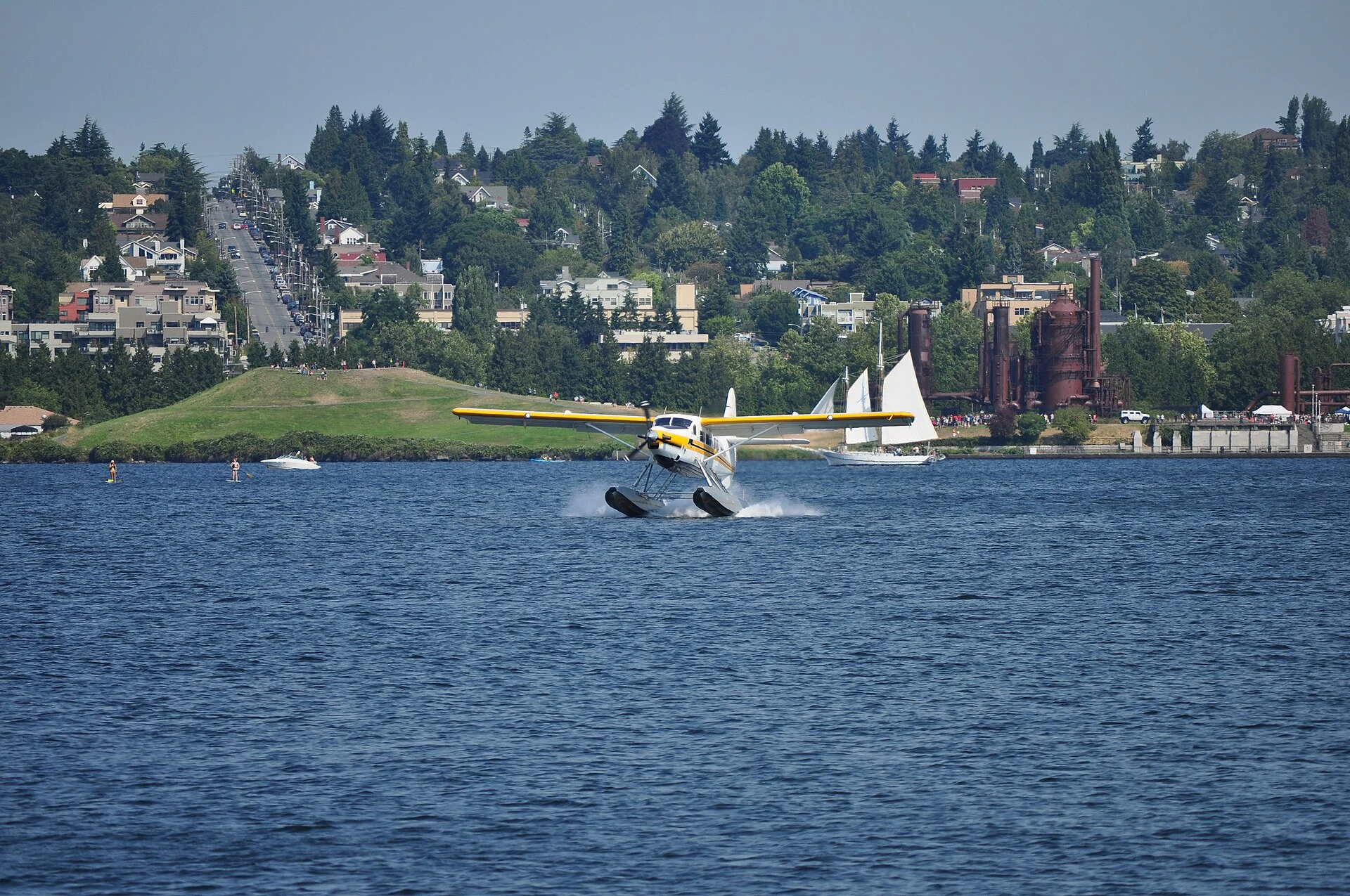 Kenmore Air floatplane — Wikimedia Commons