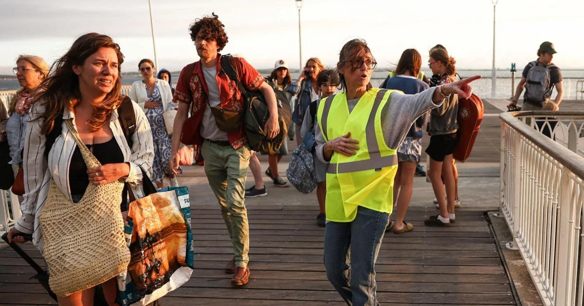 France orders mass evacuation as wildfire engulfs Cap Ferret peninsula