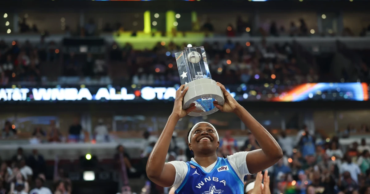 Jonquel Jones leads Team Spoon past Team Coop in record WNBA All-Star game