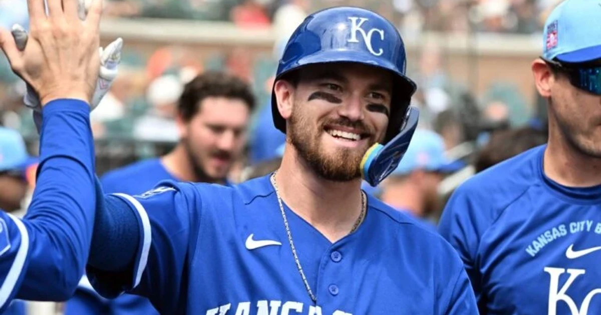 Loftin, Perez homer late as Royals rally past Tigers 3-2
