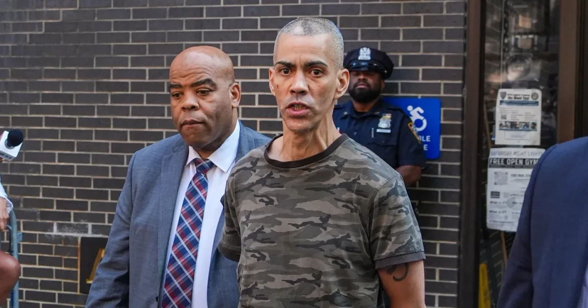 Suspect in two Manhattan stabbings charged with hate crimes