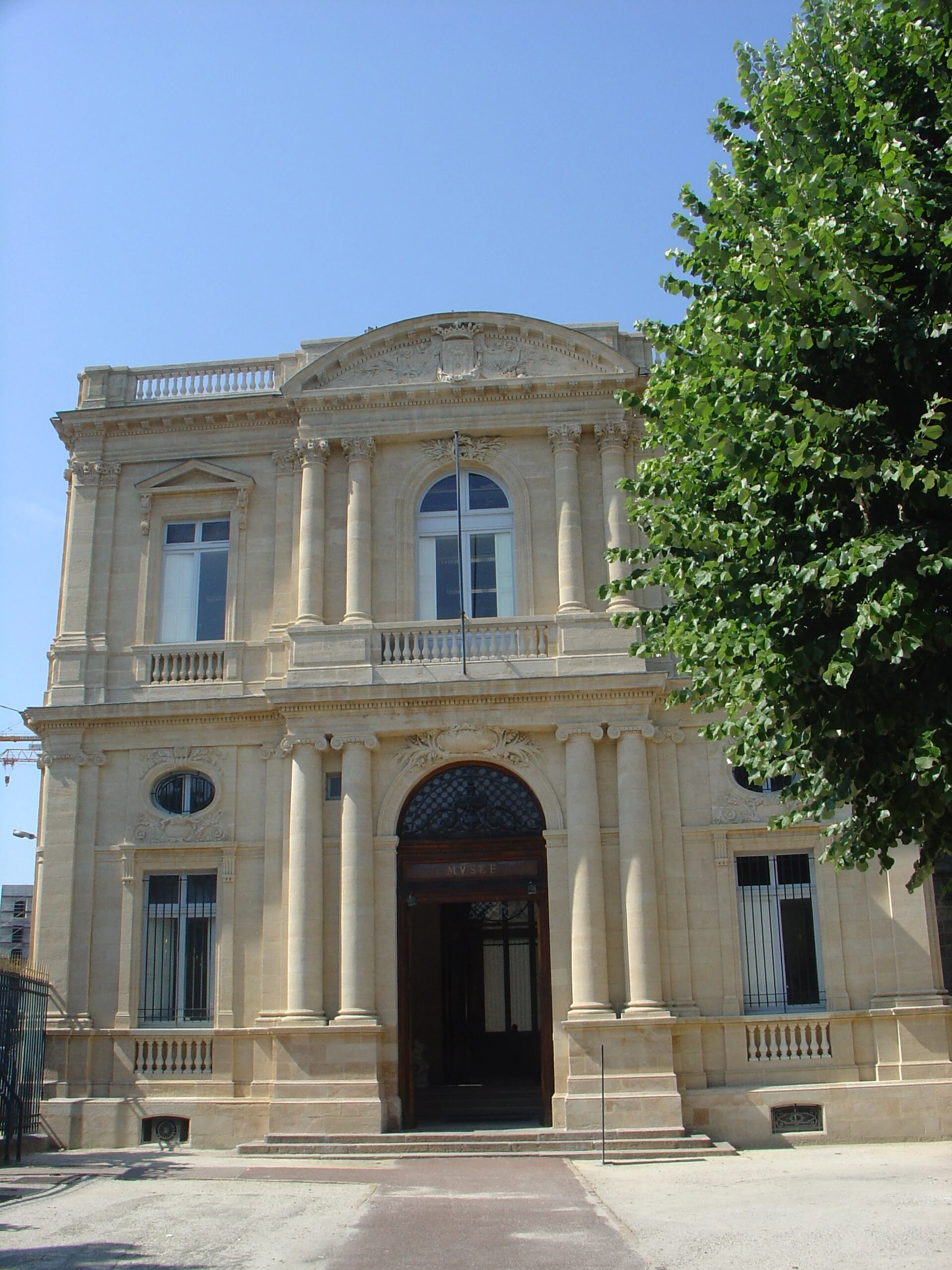 Bordeaux — Wikimedia Commons