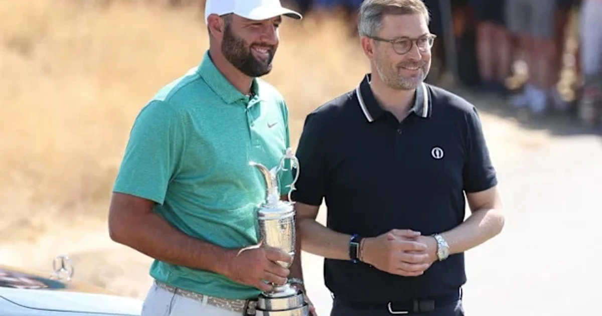Scheffler leads Open chase at firm, fast Royal Birkdale