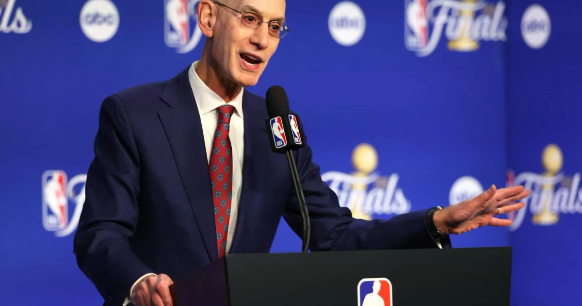 Silver says NBA must finish Kawhi Leonard probe before season starts