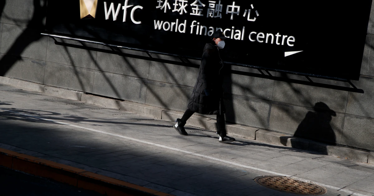 China tells banks to curb bill re-discounting as rates sink