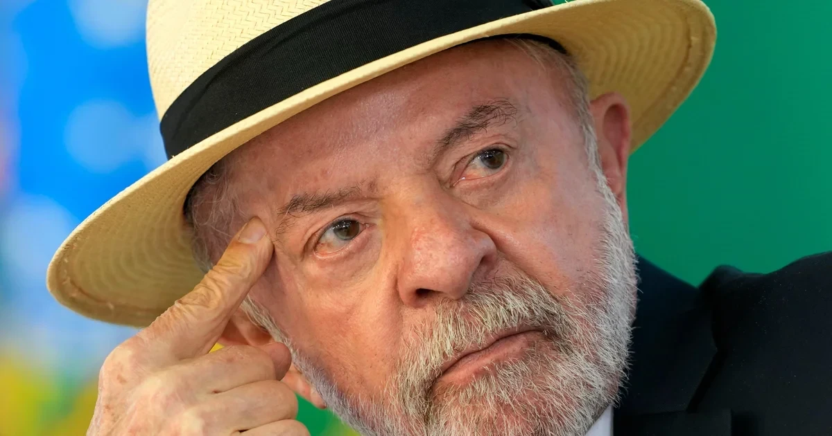 Brazil denies visas to U.S. officials before election