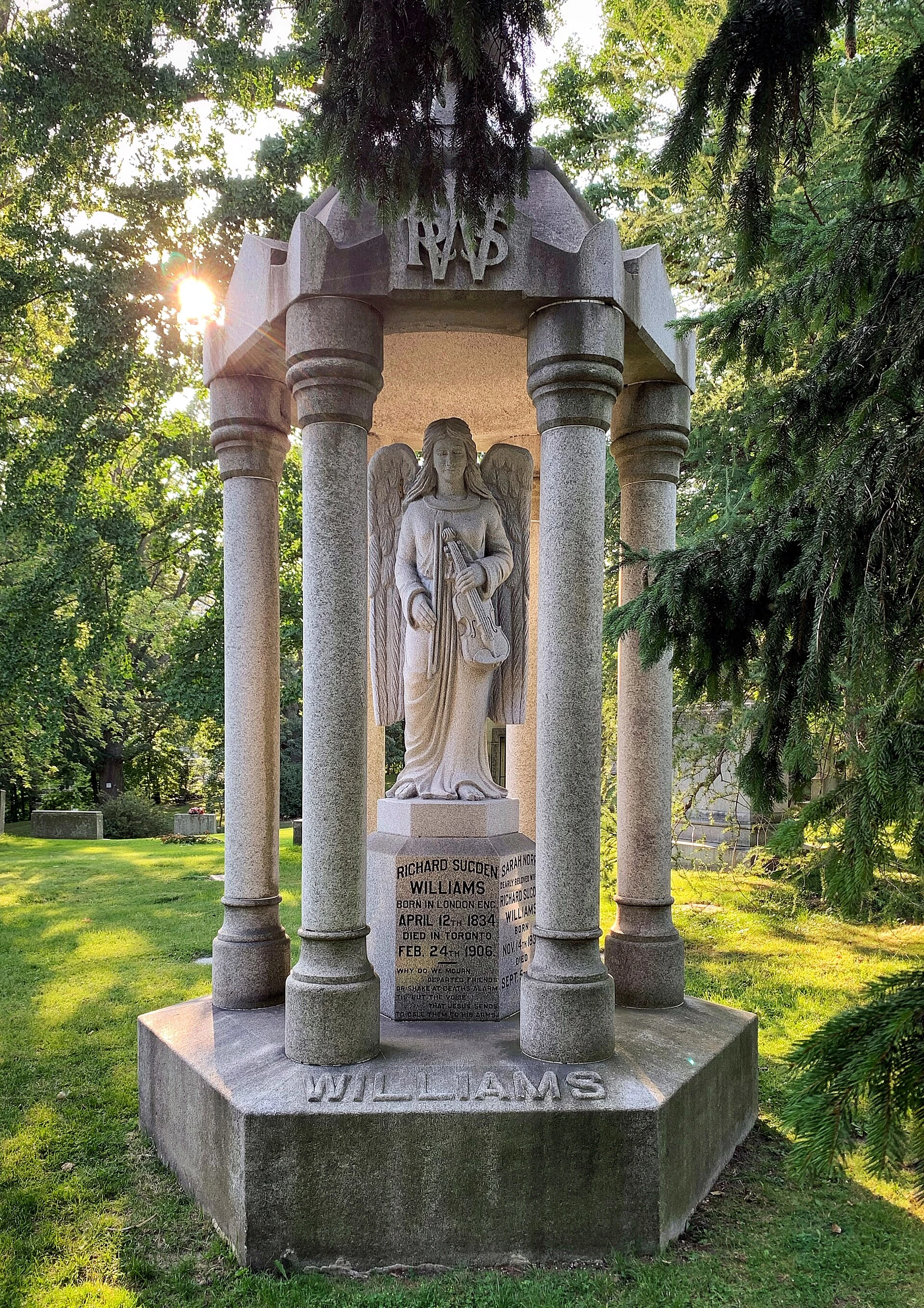 Legacy Funeral Directors — Wikimedia Commons