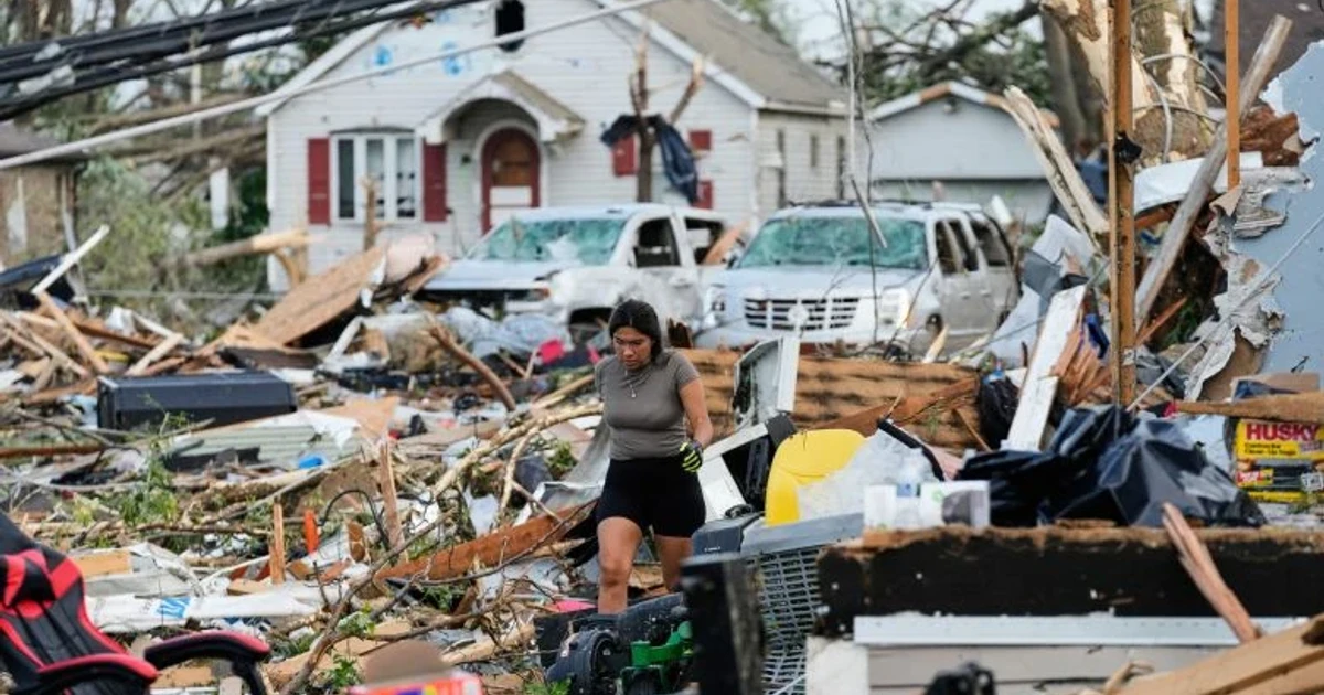 140 mph tornado rips through Wisconsin, leaving 12-mile damage path