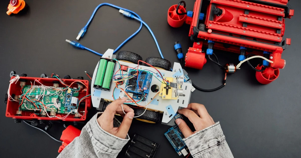 Trump administration moves to ban Chinese robots and power inverters