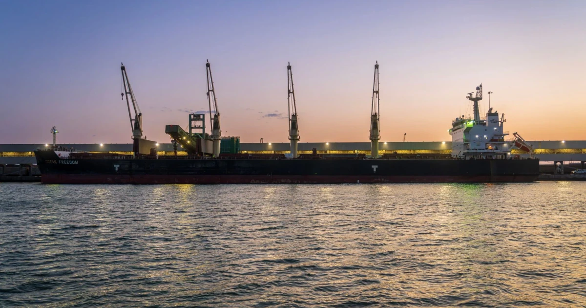 Ship traffic through Bab el-Mandeb hits weekly high, easing trade fears