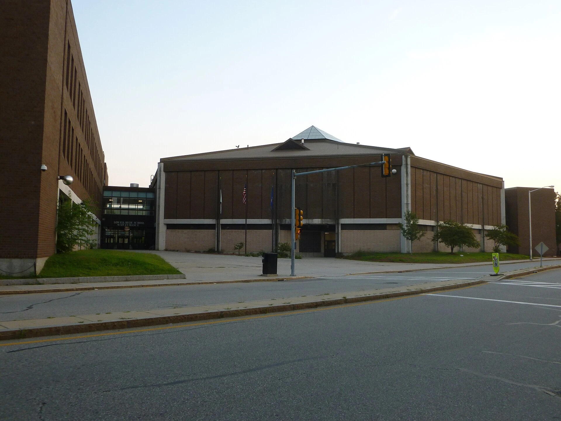 Lowell High School — Wikimedia Commons