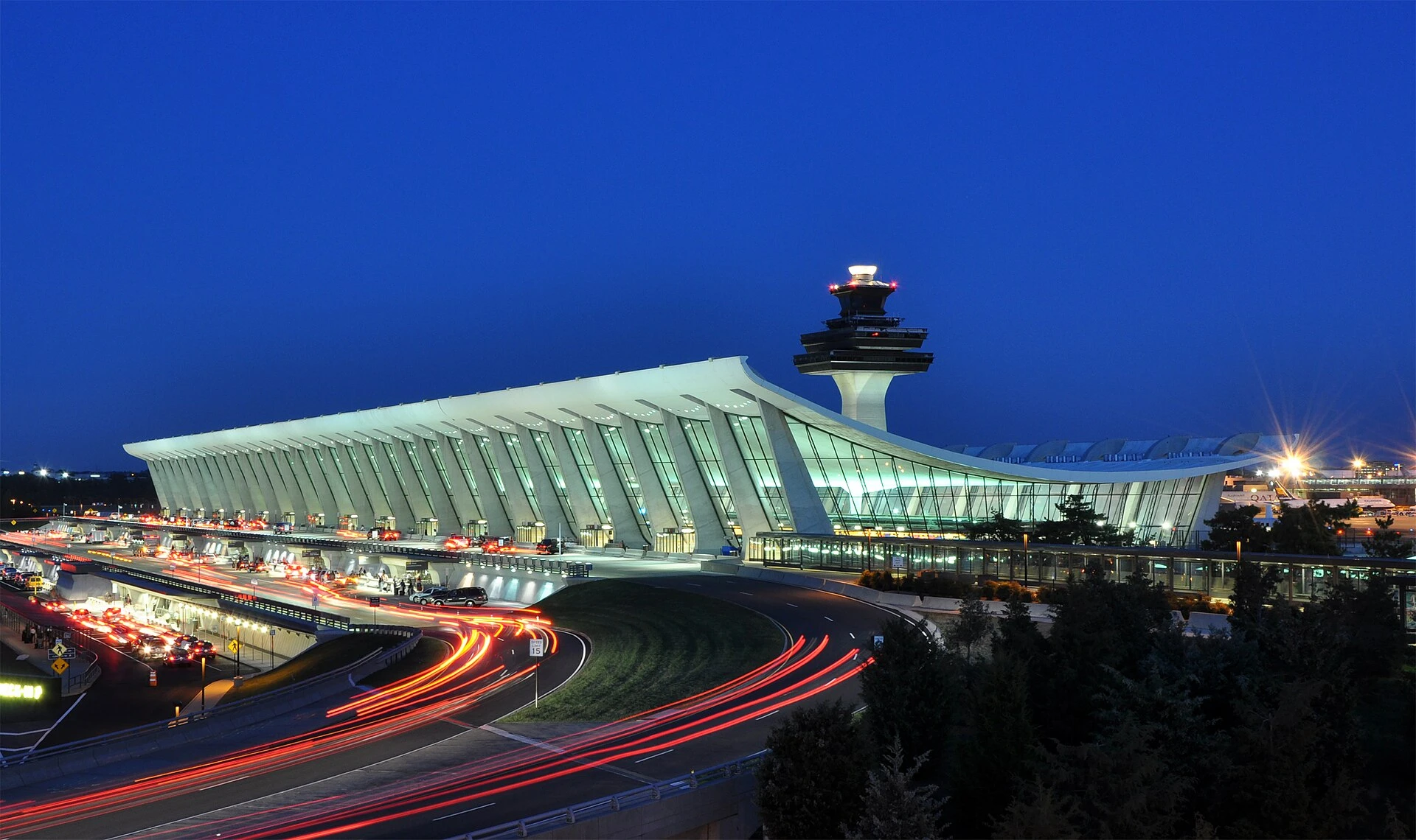 Washington Dulles International Airport — Wikimedia Commons
