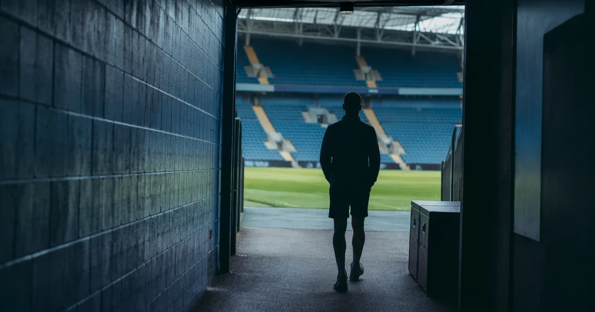 What Elliot Anderson can learn from Kalvin Phillips's Manchester City struggles