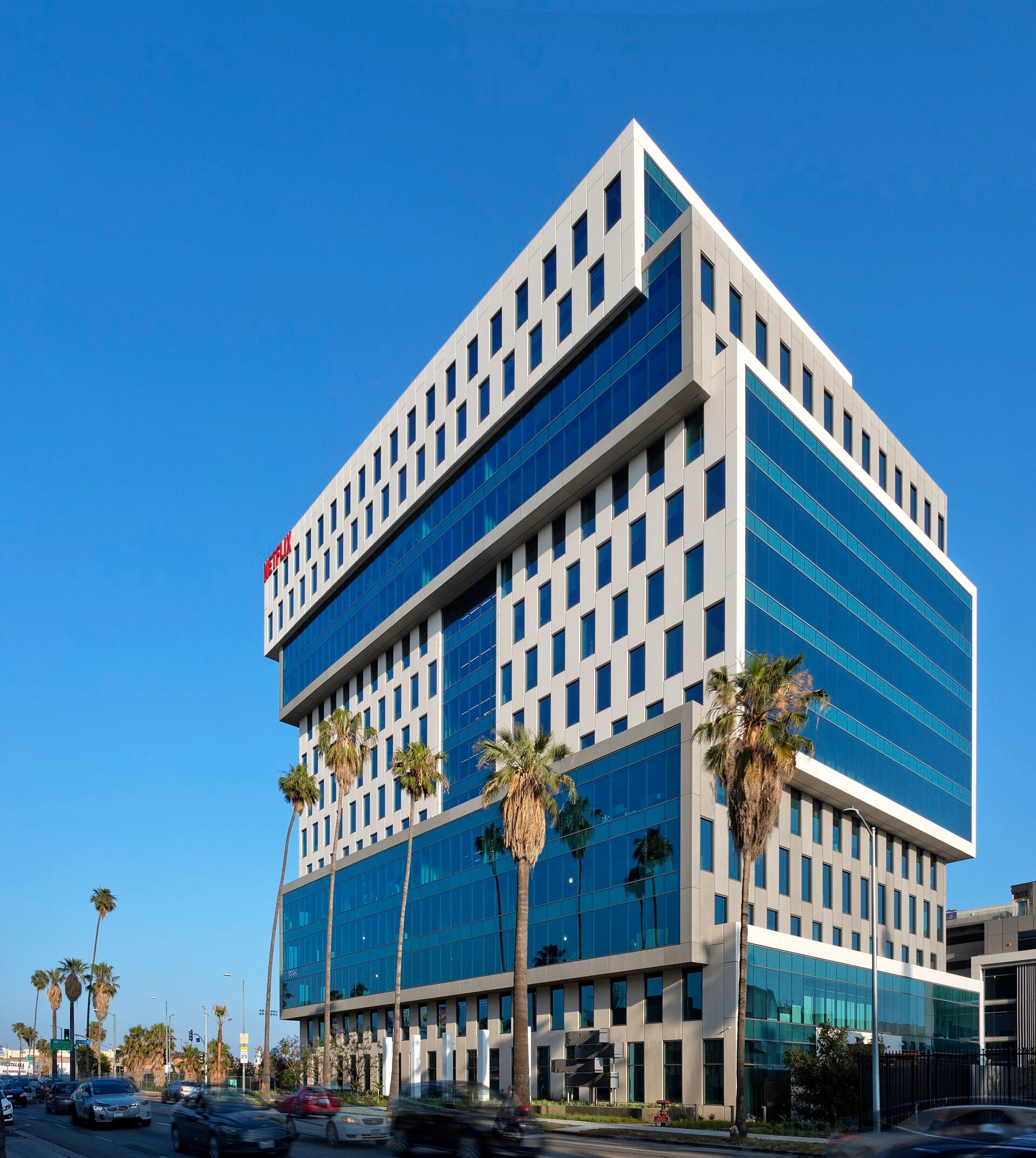 Netflix — Wikimedia Commons