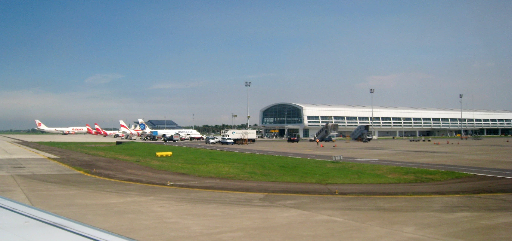 Soekarno-Hatta International Airport — Wikimedia Commons
