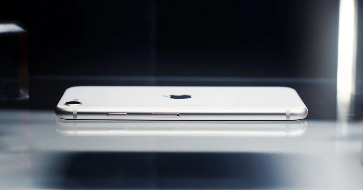 Apple’s foldable iPhone looks closer as market matures