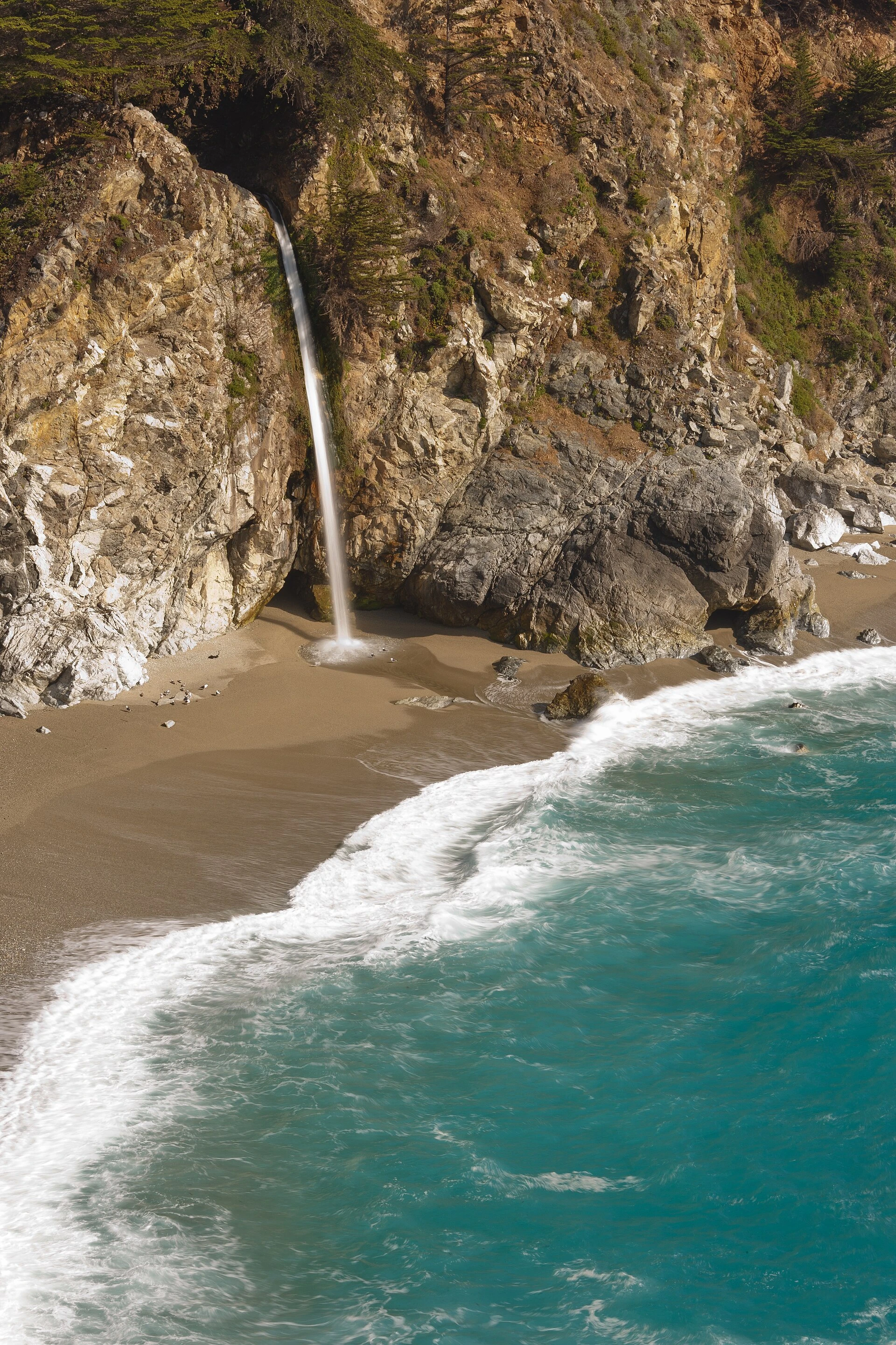 Julia Pfeiffer Burns State Park — Wikimedia Commons