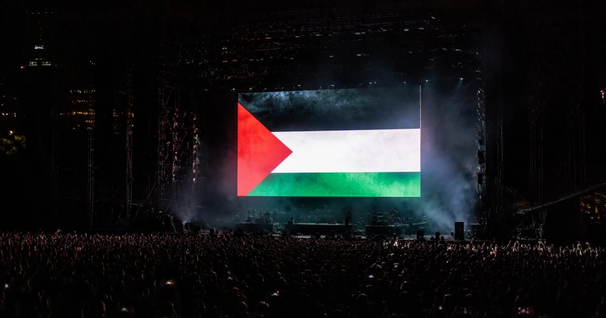 Singapore probes Massive Attack over Palestine flag display at concert