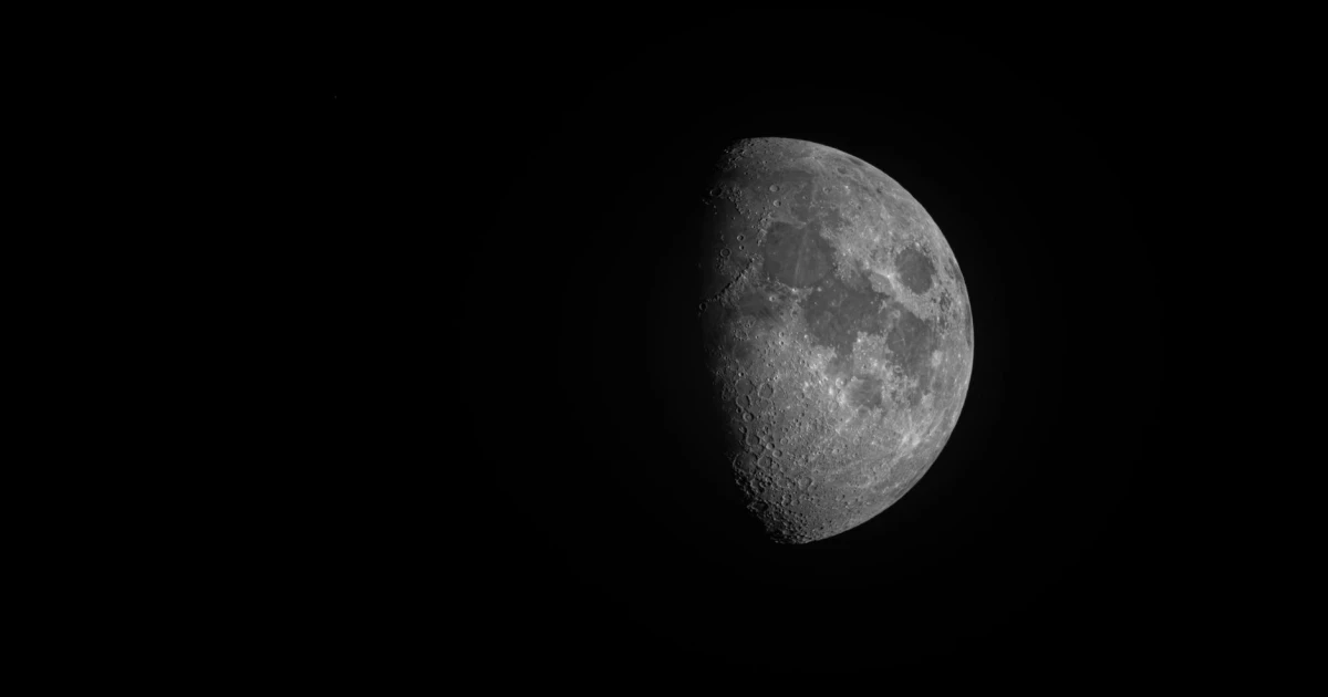 Defunct SpaceX Falcon 9 stage expected to slam into the moon in 2026
