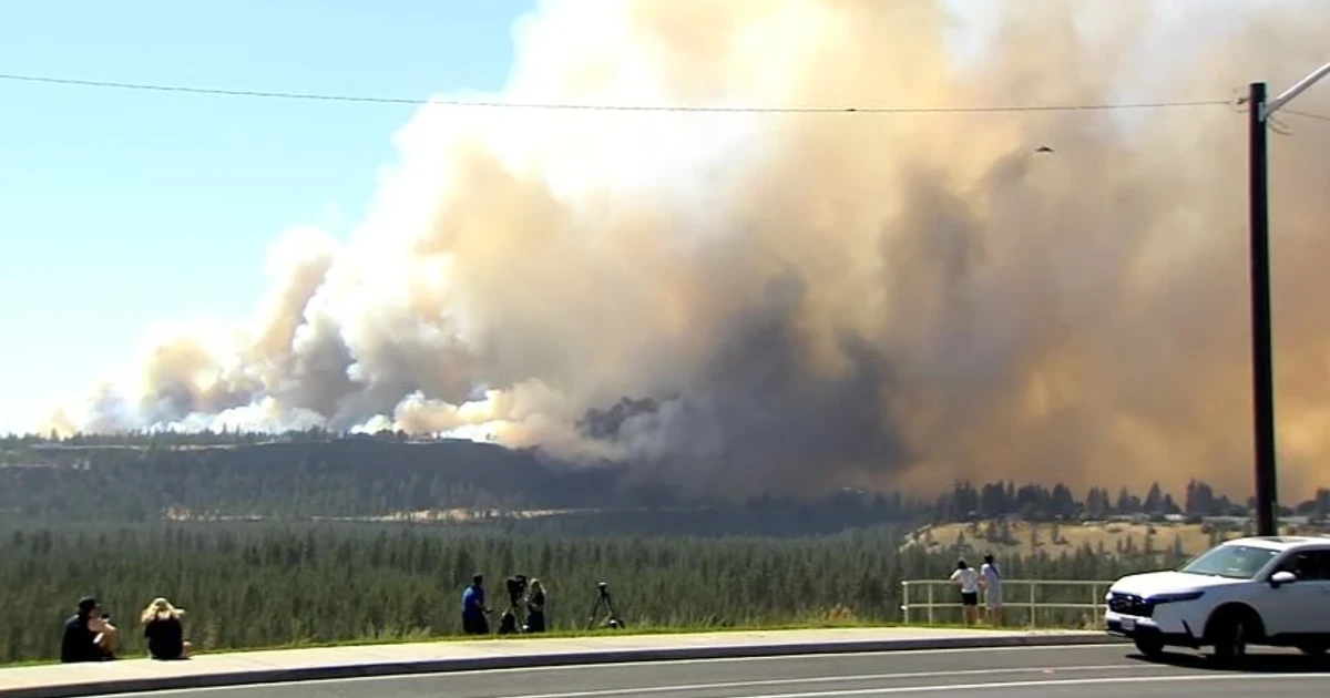 Washington wildfires destroy hundreds of homes, force thousands to evacuate