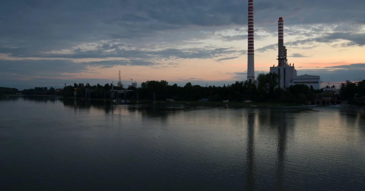 Danube drought forces Romania to blast rocks, Hungary nuclear shutdowns loom