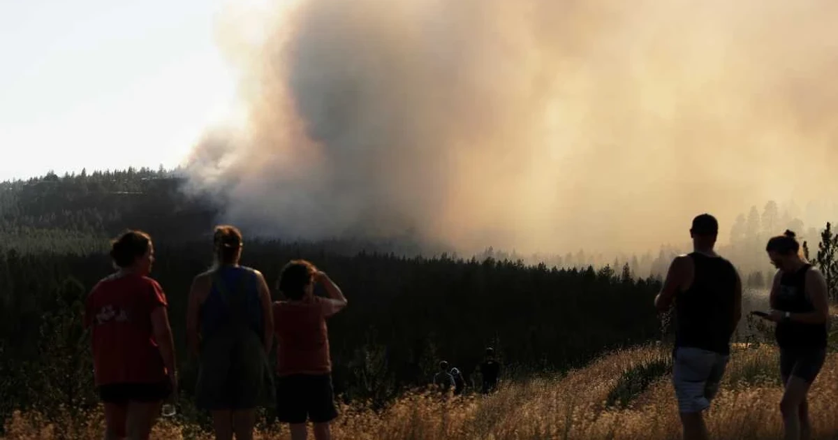 No fatalities reported as weekend fires ease, evacuees return