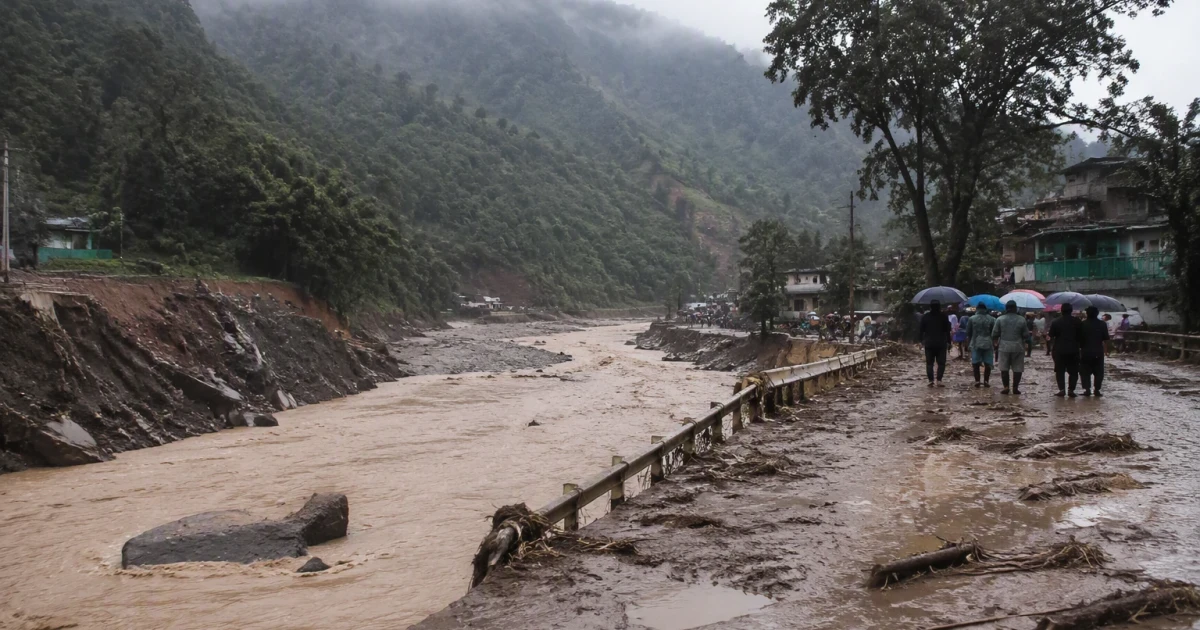 Sri Lanka closes schools after floods and mudslides kill five