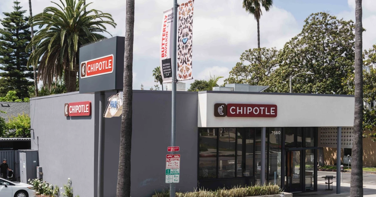 Chipotle removes jalapeños from stores amid Minnesota salmonella probe