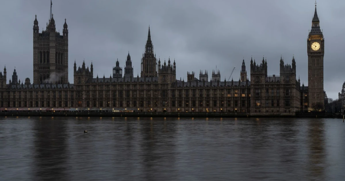 Starmer weighs Epstein review after pressure from survivors and MPs