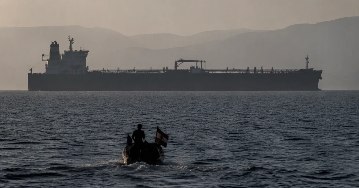 Gulf shipping slows as Houthi attack claim revives security fears
