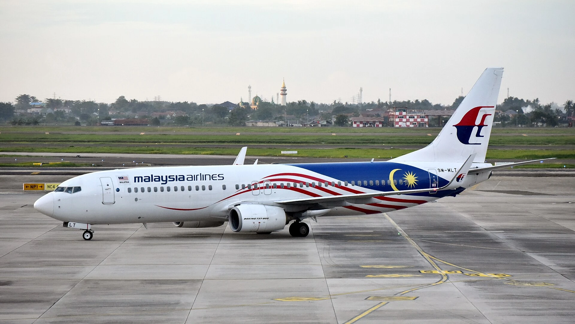 Malaysia Airlines — Wikimedia Commons