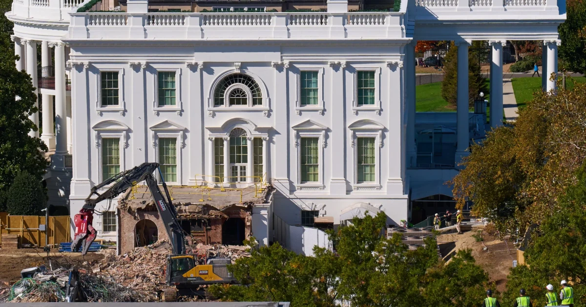 U.S. appeals court halts Trump White House ballroom construction