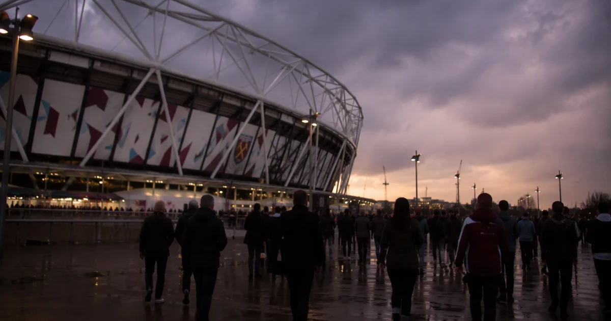 David Sullivan attends West Ham match despite advice to stay away