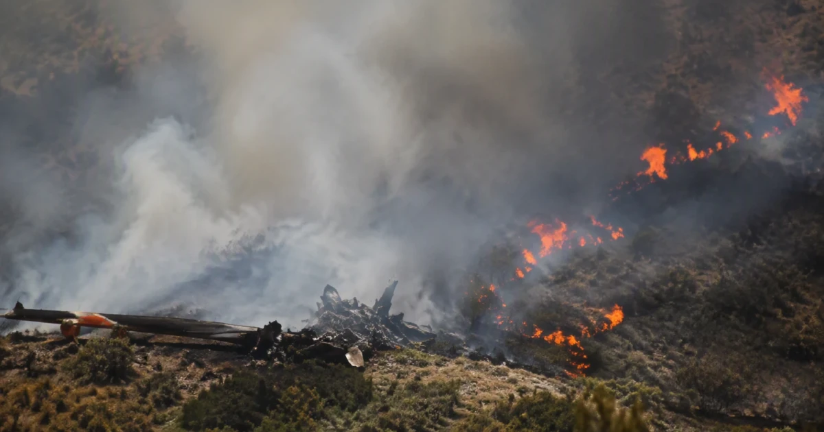 Two firefighters killed as helicopter crashes near Utah wildfire