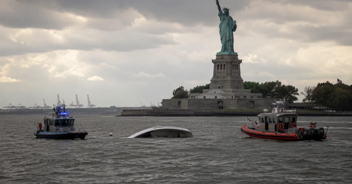 Two dead, 12 injured after boat capsizes near Liberty Island