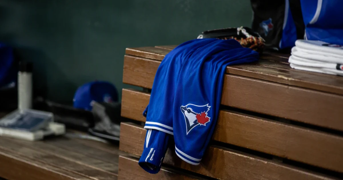 George Springer scratched from Blue Jays lineup with shoulder tightness