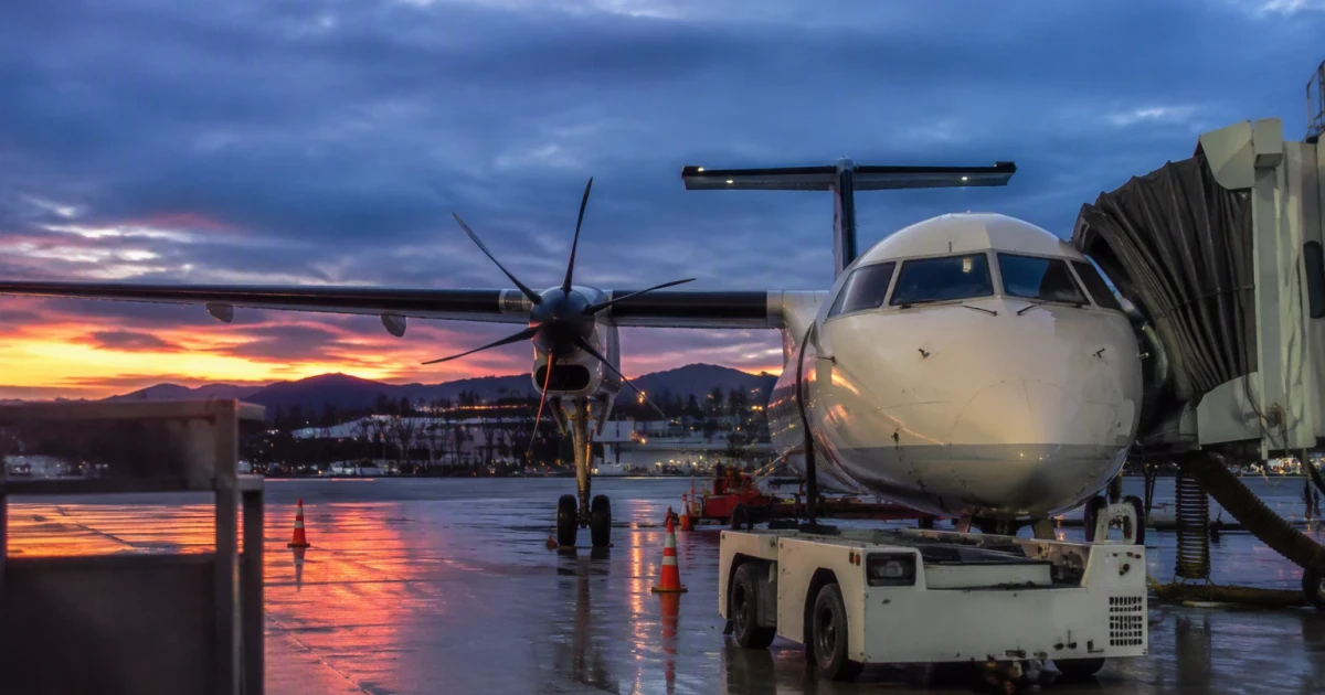 Porter Airlines flight canceled after child refuses to buckle up