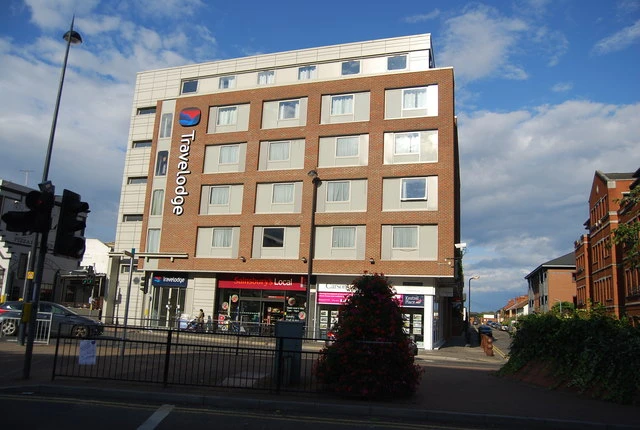 Travelodge — Wikimedia Commons
