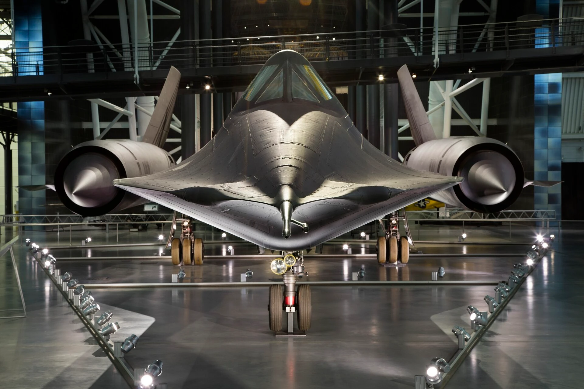Air Space Intelligence — Wikimedia Commons