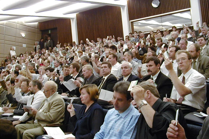 Yabloko — Wikimedia Commons