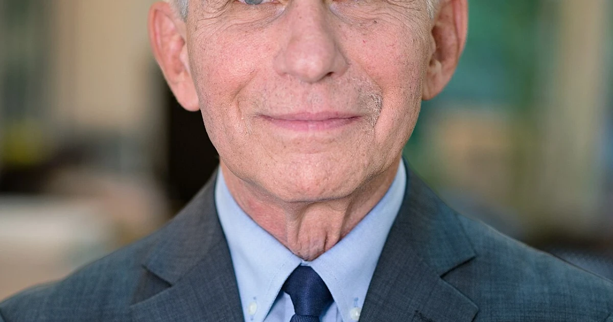 Senators release Fauci texts on COVID vaccine pregnancy concerns