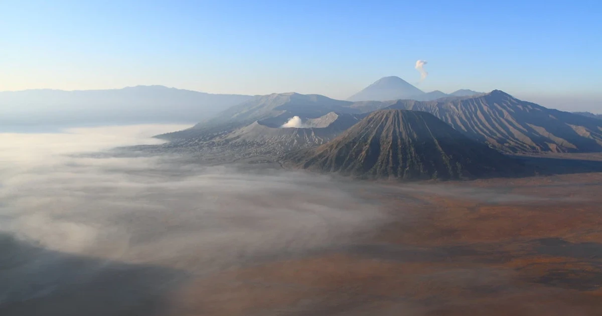 Indonesia wildfire spreads in Bromo park, forcing Mount Bromo closure