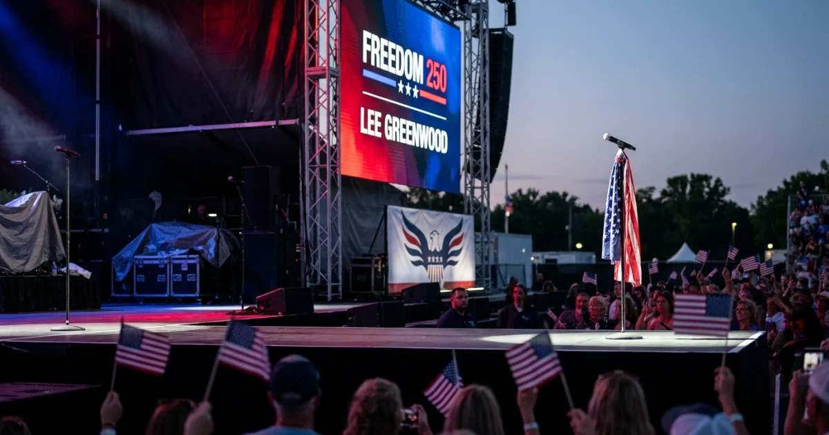 Trump Replaces Freedom 250 Artists With Lee Greenwood