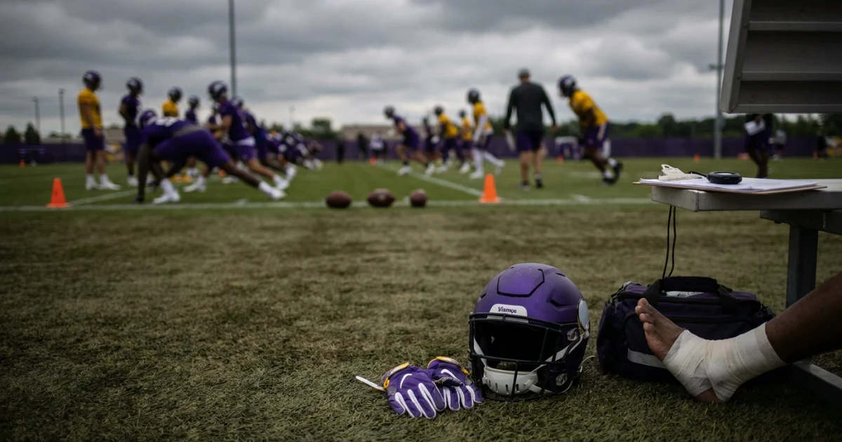 Vikings Rookie Minicamp Update: Caleb Banks Injury Timeline