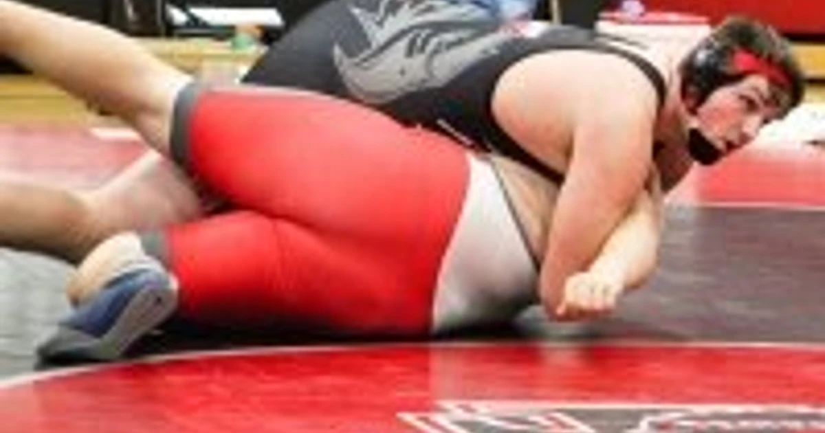 Warhawks compete despite low numbers