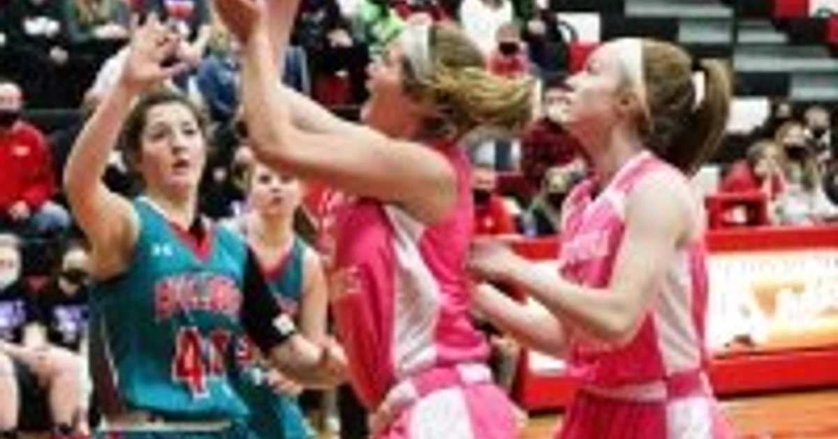 Warhawks surge to win over Bulldogs