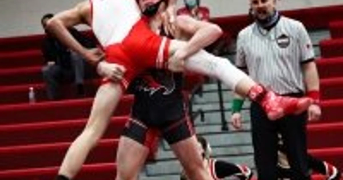 Warhawks get one dual at home quad